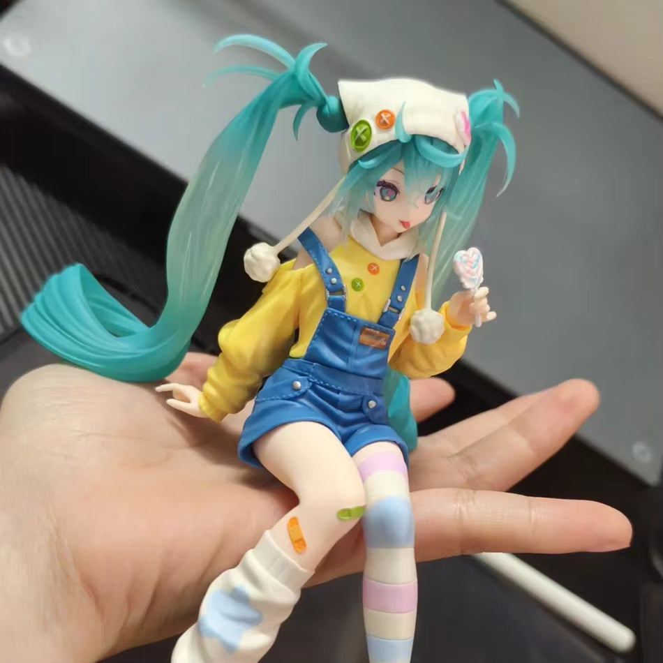 Anime Figure Hatsune Miku Action Figures Kawaii Lollipop PVC Collectible Model Toys Girl Gift